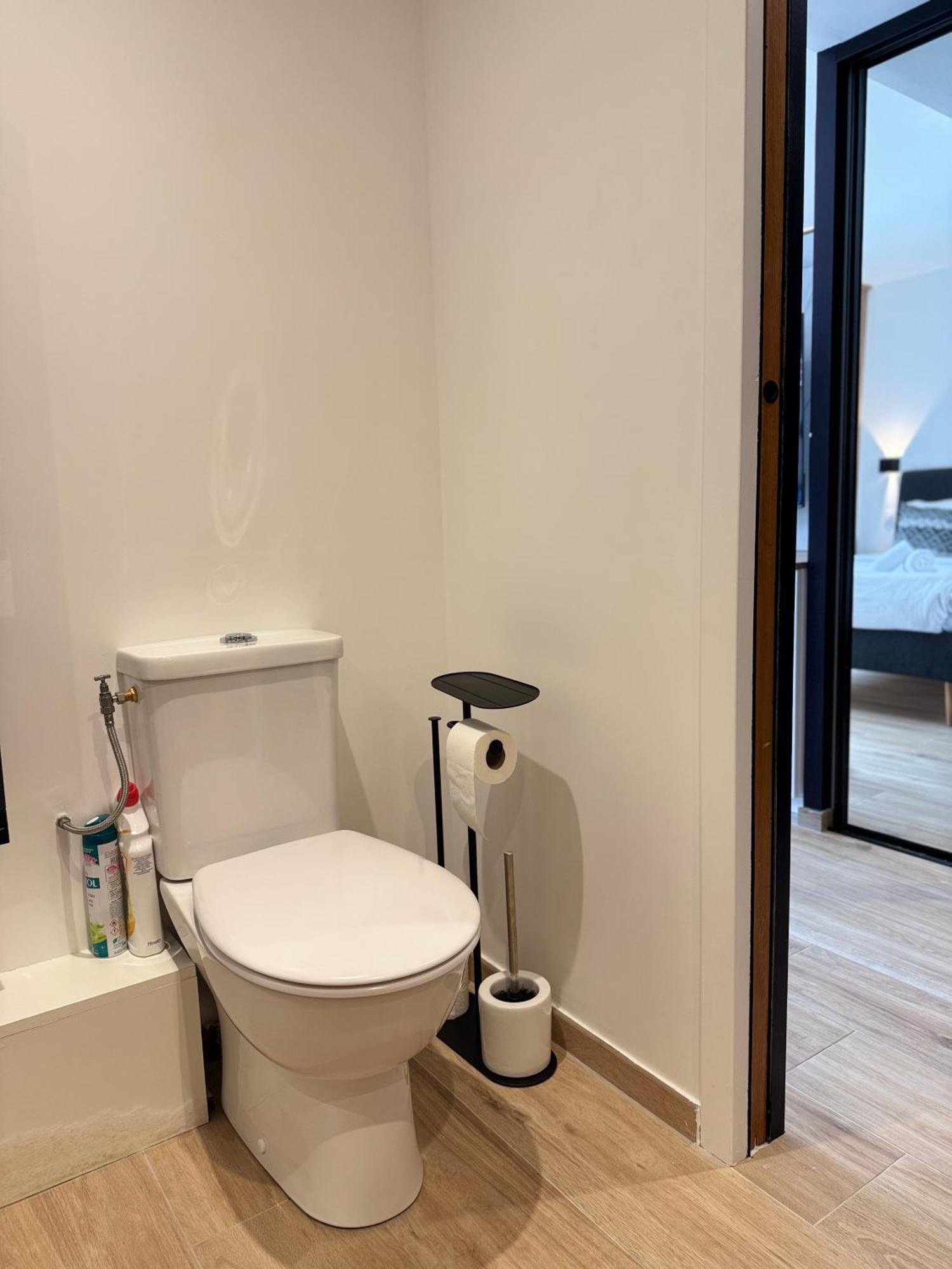 Cosy Appartement, Centre-Ville Cannes, Terrasse, Clim Bagian luar foto