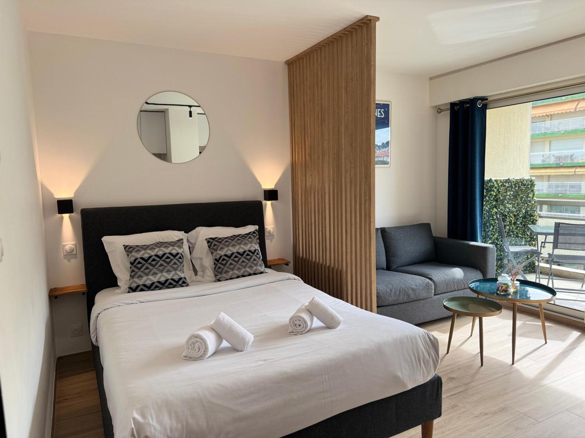 Cosy Appartement, Centre-Ville Cannes, Terrasse, Clim Bagian luar foto